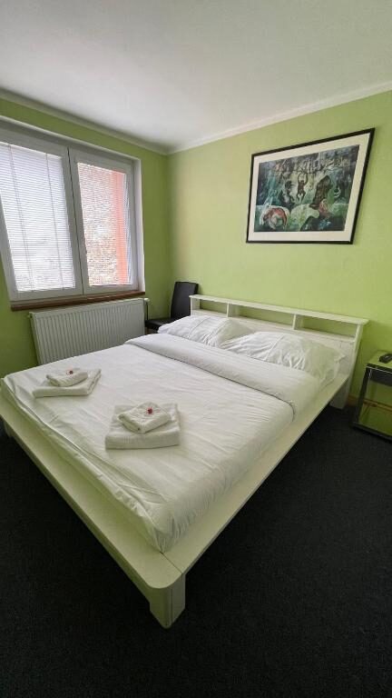 Dvoulůžkový pokoj (twin nebo double) - Hotel Jahodnice Praha